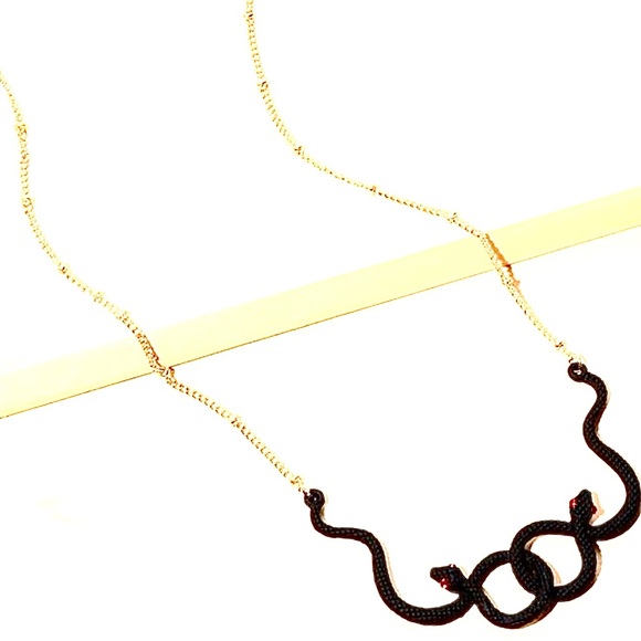 Auryn Black Snake Ouroboros Neverending Story Medusa Endless Knot Witch Necklace - Picture 6 of 7